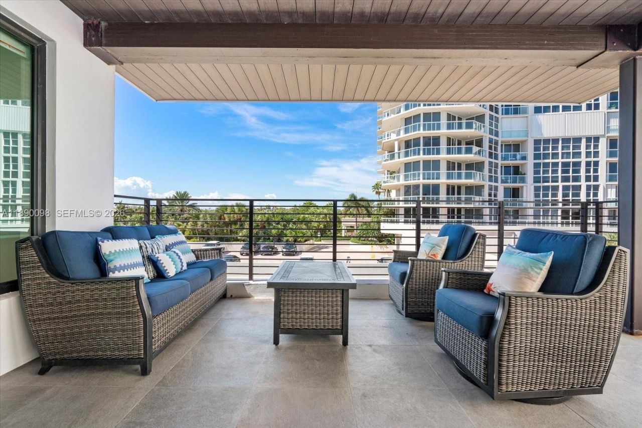 332 Balboa St, Hollywood, FL 33019 Photo
