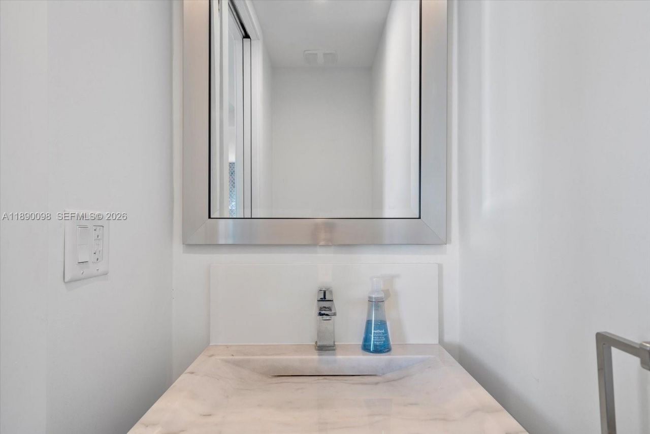 332 Balboa St, Hollywood, FL 33019 Photo