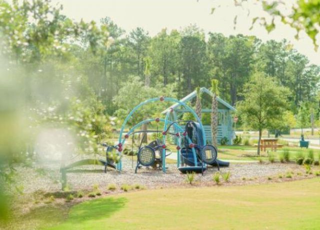 237 Newsday Street Photo 11