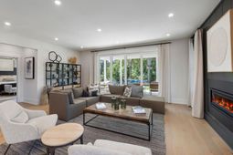 237 Newsday Street photo 4