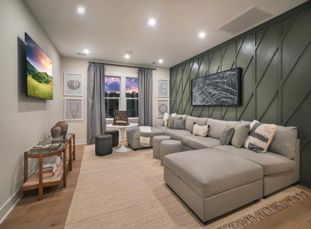 237 Newsday Street Photo 7