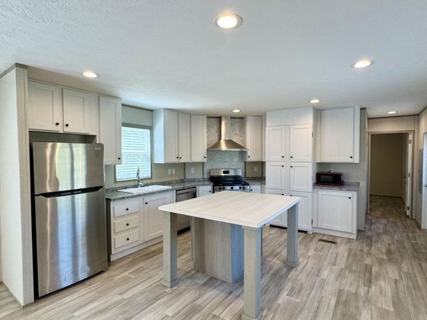 18 Daffodil Court, DeFuniak Springs, FL 32433