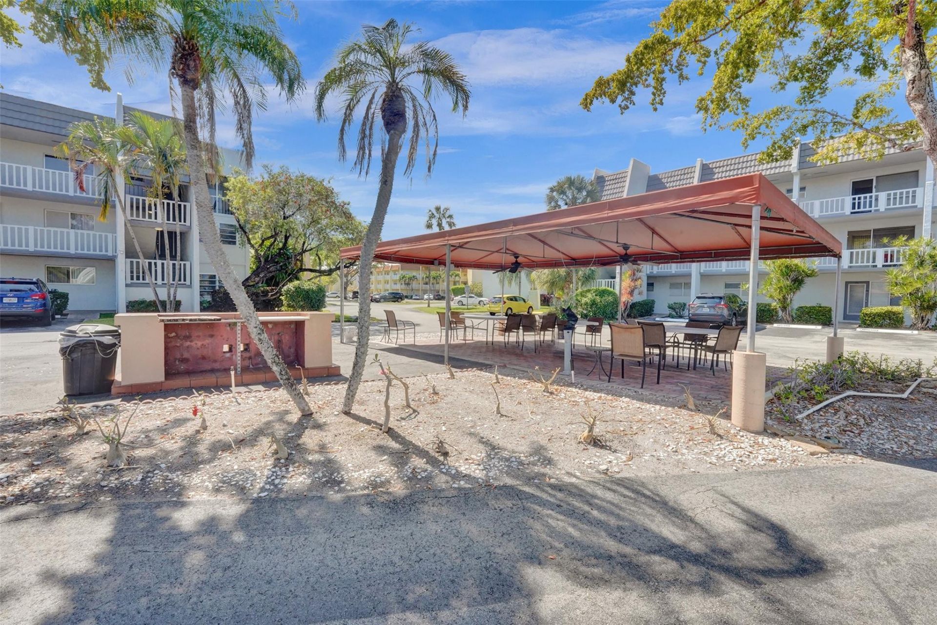 6570 Royal Palm Boulevard, Unit 210j, Margate, FL 33063 Photo