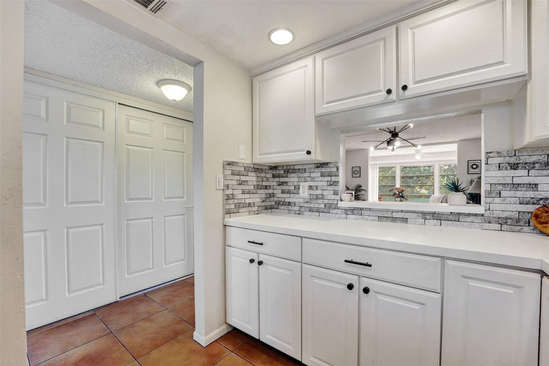 6570 Royal Palm Boulevard, Unit 210j, Margate, FL 33063 Photo