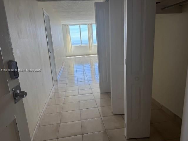 5401 E Collins Ave, Unit 1530, Miami Beach, FL 33140 Photo