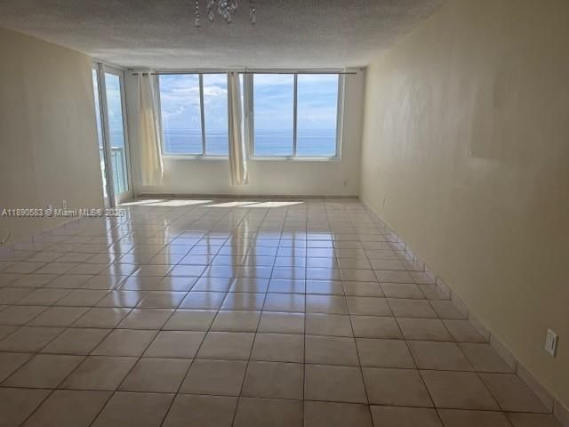 5401 E Collins Ave, Unit 1530, Miami Beach, FL 33140 Photo