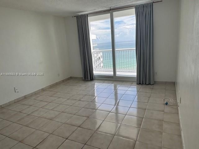 5401 E Collins Ave, Unit 1530, Miami Beach, FL 33140 Photo
