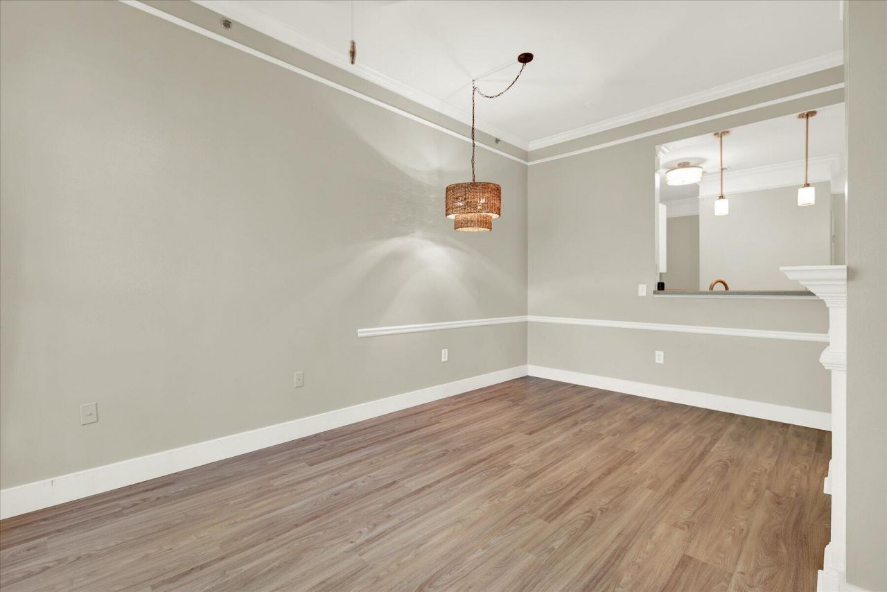 1634 Telfair Way Photo 5