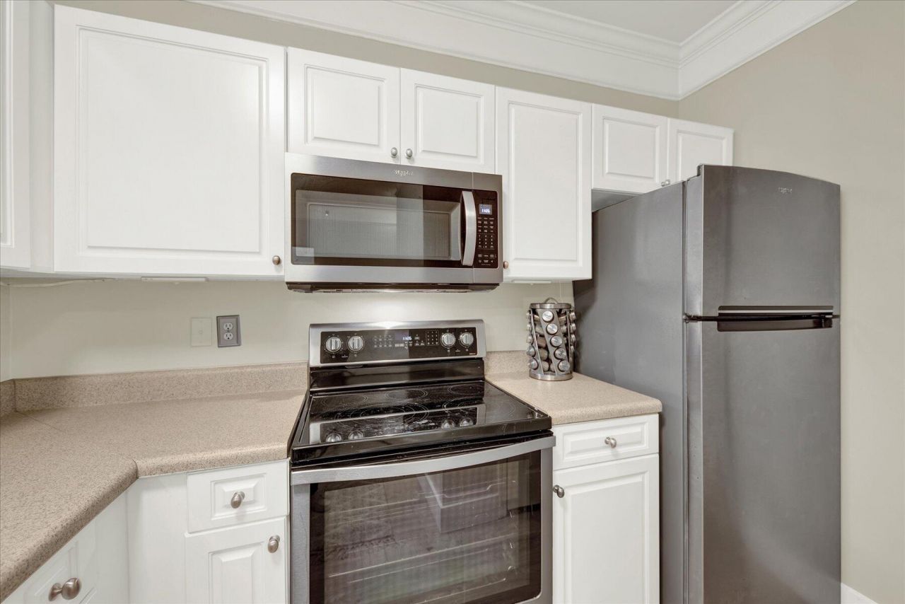 1634 Telfair Way Photo 7