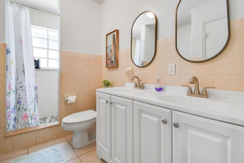 951 Green Street, West Palm Beach, FL 33405 Photo