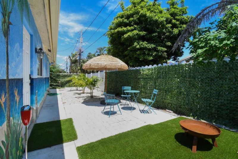 951 Green Street, West Palm Beach, FL 33405 Photo