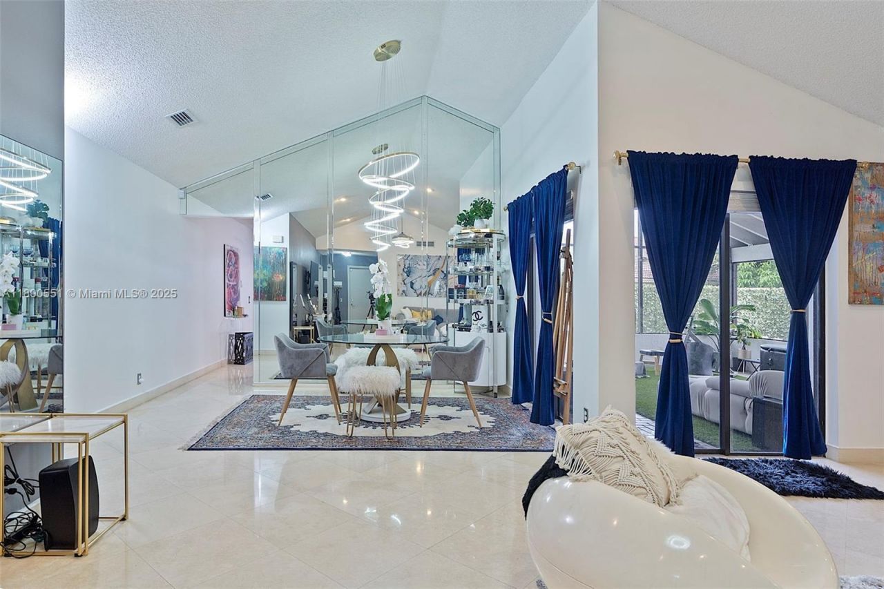 2330 Dover, Weston, FL 33326 Photo