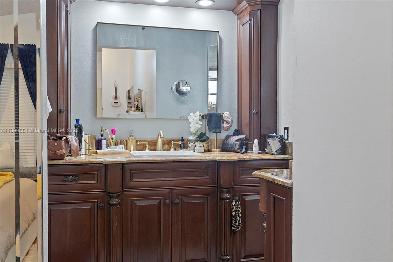 2330 Dover, Weston, FL 33326 Photo