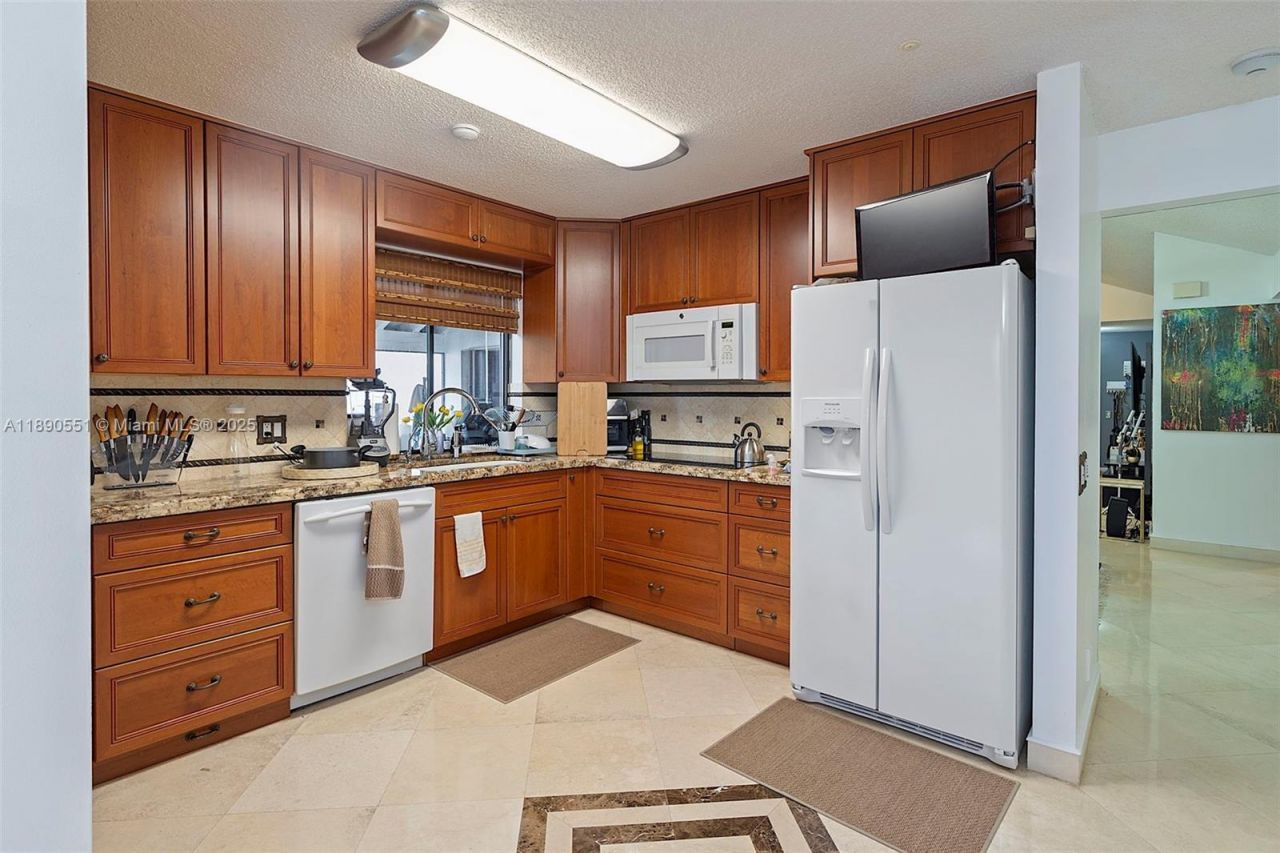 2330 Dover, Weston, FL 33326 Photo