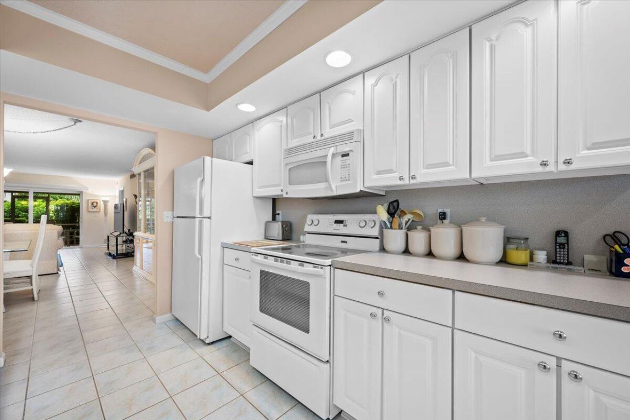 1252 N Sugar Sands Boulevard, Unit 137, Riviera Beach, FL 33404 Photo