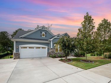 1305 Commons Ford Place, Apex, NC 27539