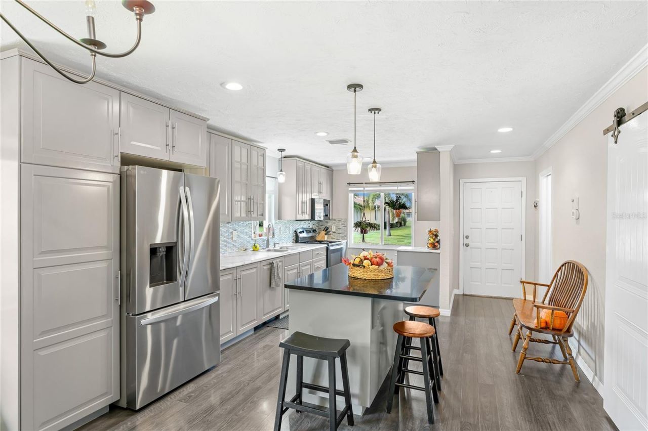 6403 Auburn Avenue, Bradenton, FL 34207 Photo