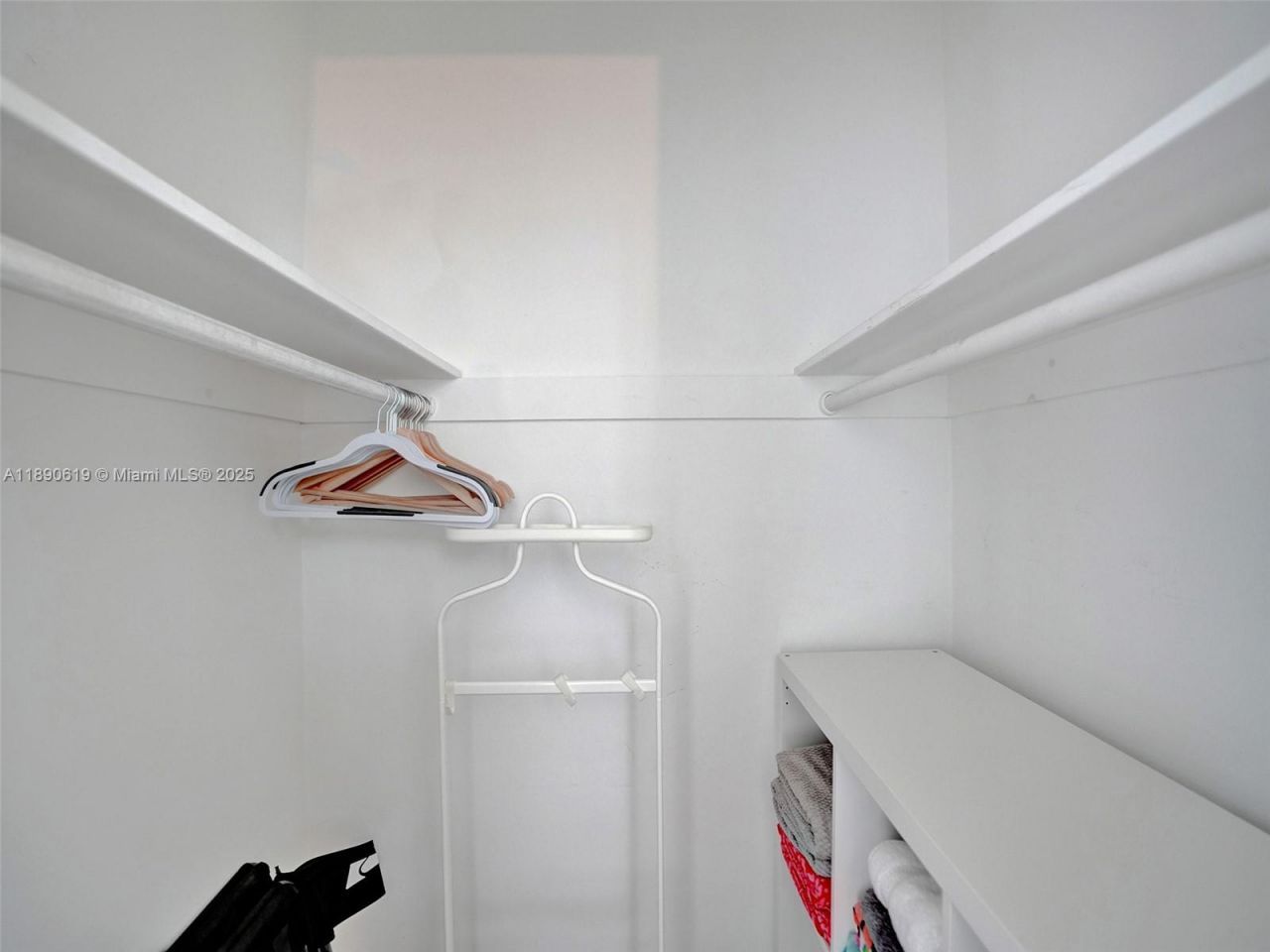 3901 S Ocean Dr, Unit 6V, Hollywood, FL 33019 Photo