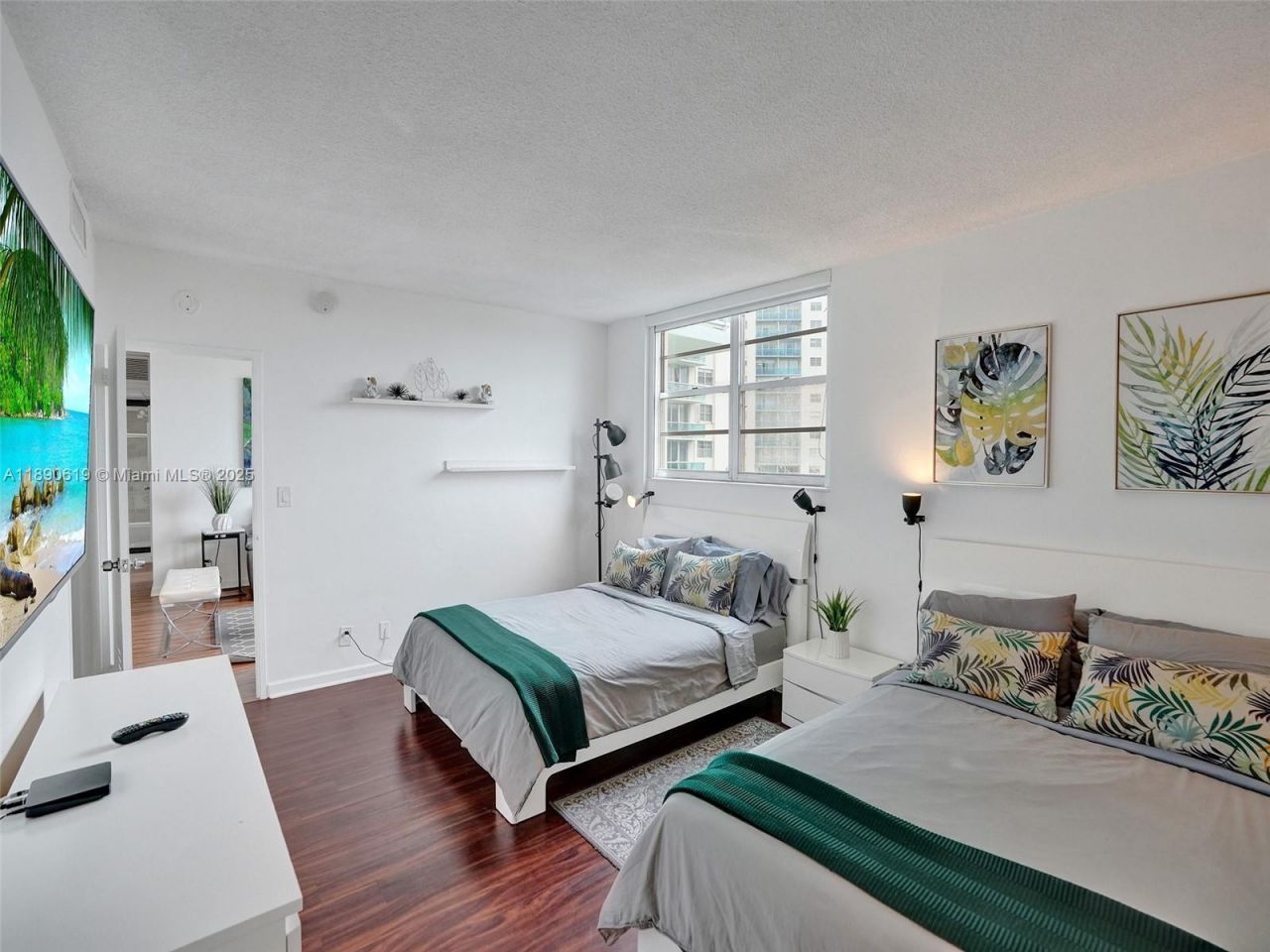 3901 S Ocean Dr, Unit 6V, Hollywood, FL 33019 Photo