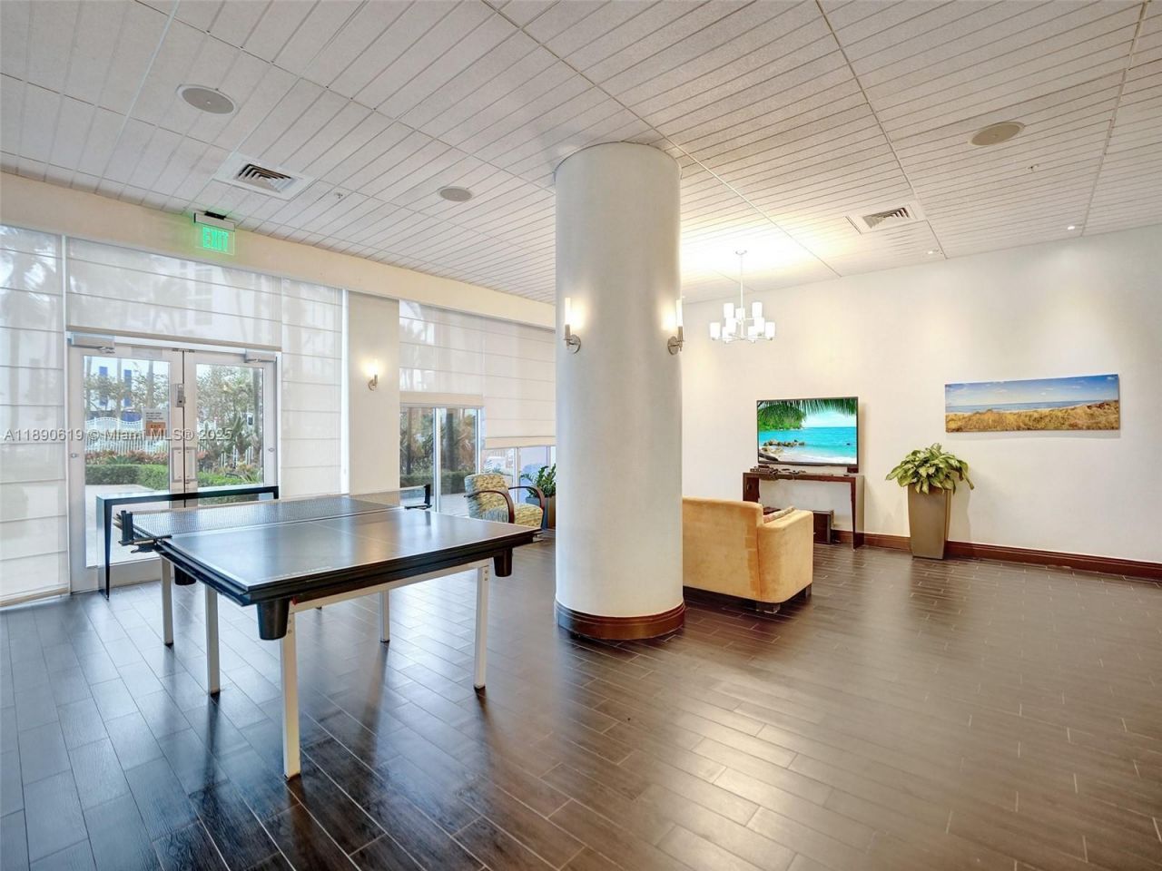 3901 S Ocean Dr, Unit 6V, Hollywood, FL 33019 Photo