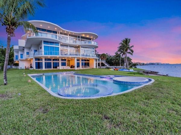 4035 BAY SHORE ROAD, SARASOTA, FL 34234