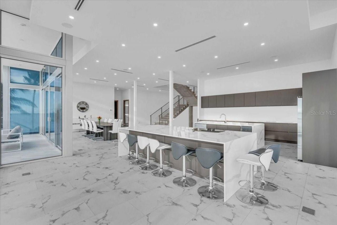 4035 Bay Shore Road, Sarasota, FL 34234 Photo