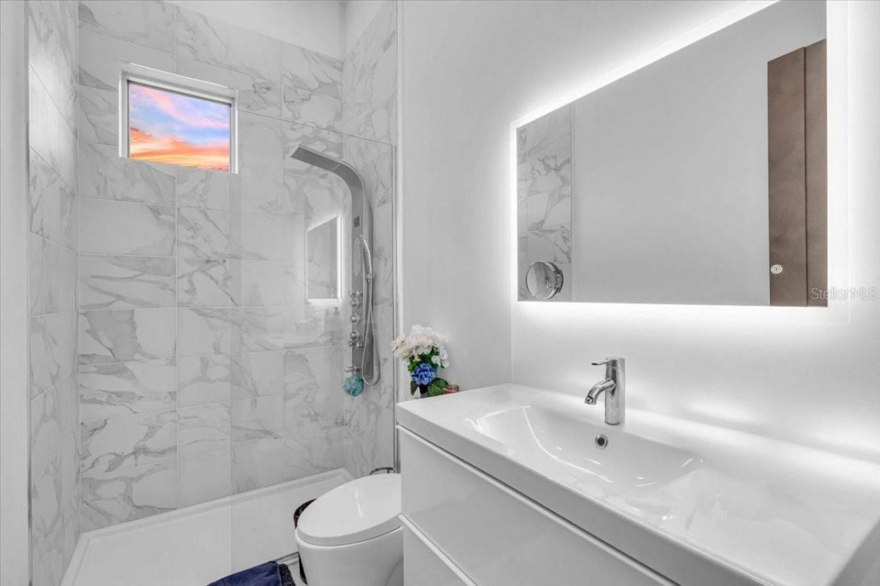 4035 Bay Shore Road, Sarasota, FL 34234 Photo