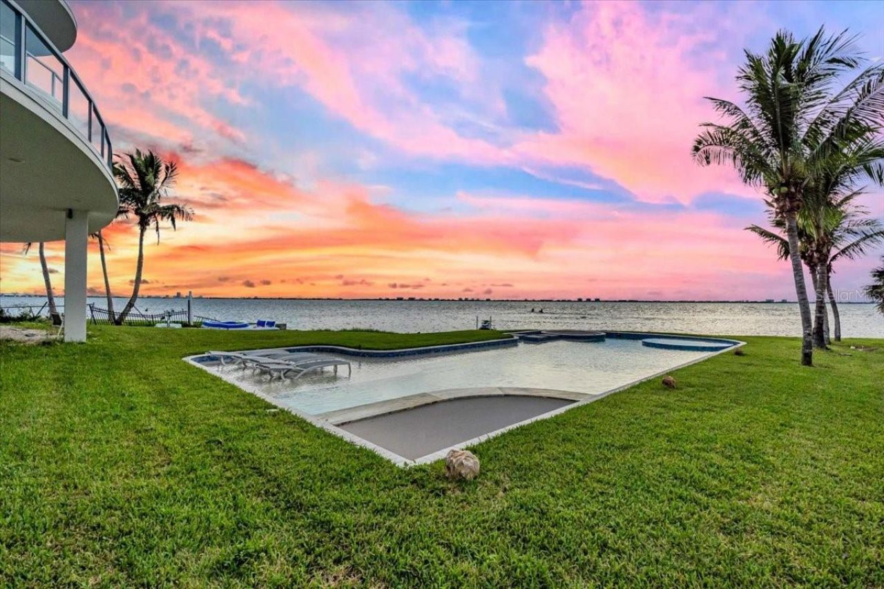 4035 Bay Shore Road, Sarasota, FL 34234 Photo