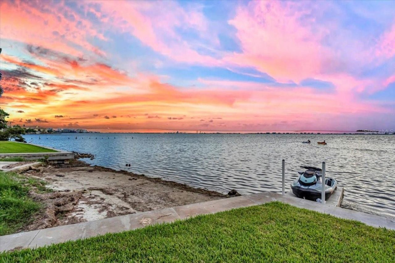 4035 Bay Shore Road, Sarasota, FL 34234 Photo