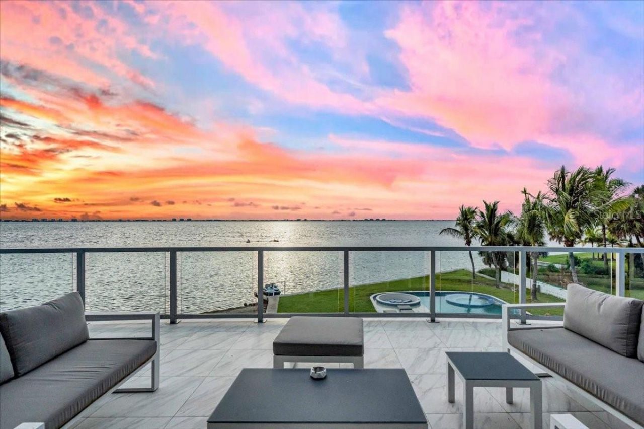 4035 Bay Shore Road, Sarasota, FL 34234 Photo