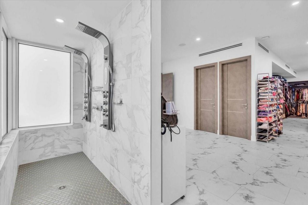 4035 Bay Shore Road, Sarasota, FL 34234 Photo