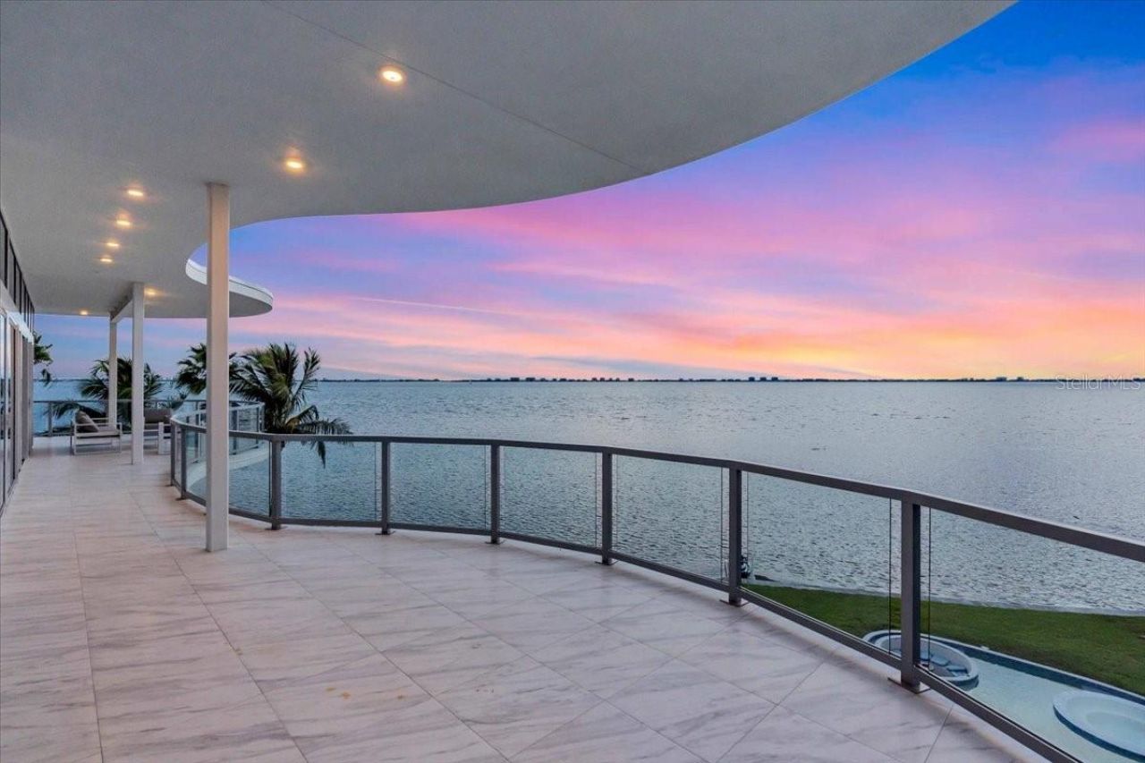 4035 Bay Shore Road, Sarasota, FL 34234 Photo