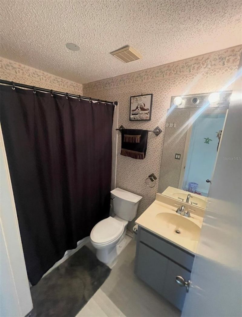 2200 E Village Court, Venice, FL 34293 Photo