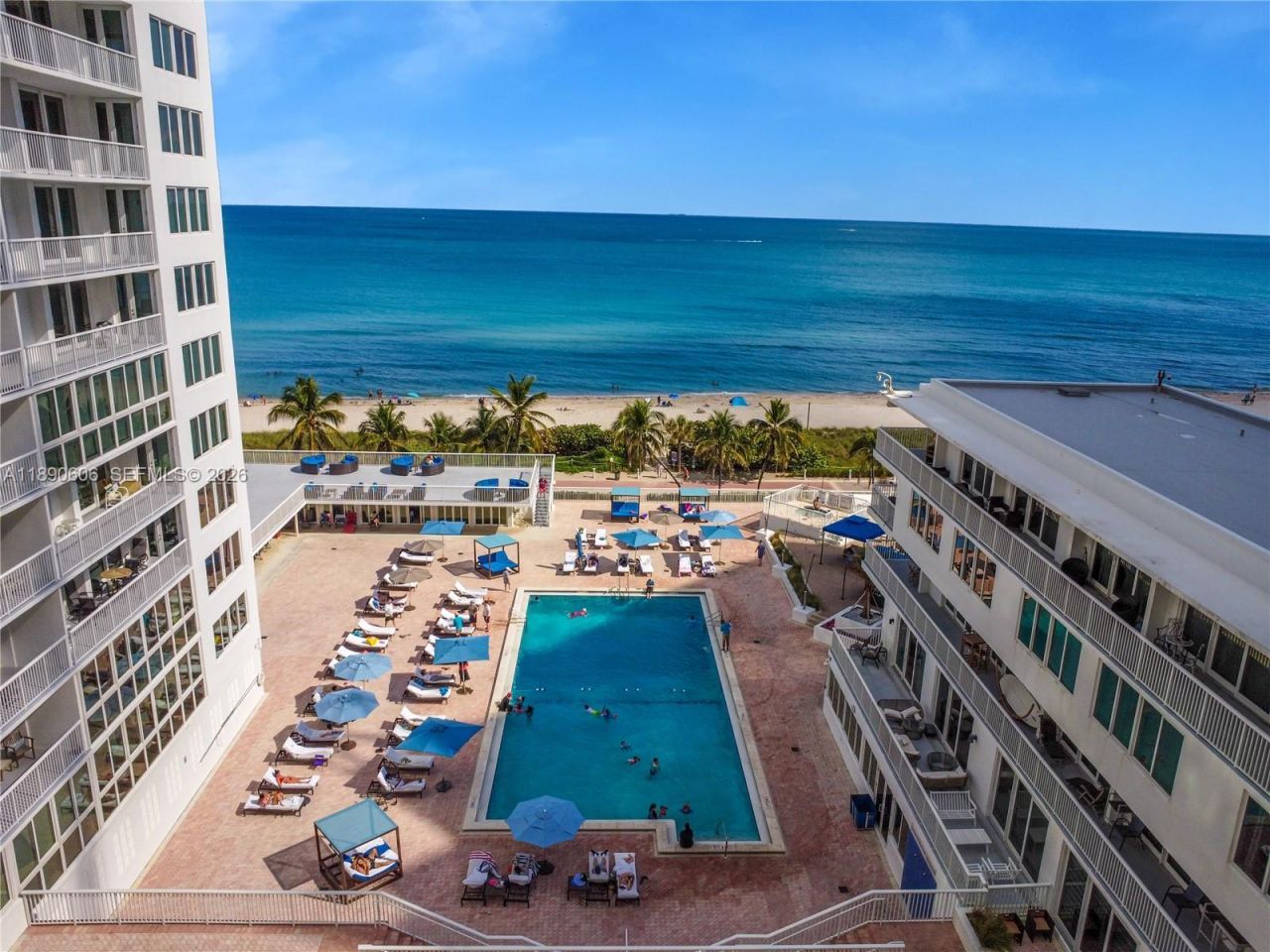 5401 Collins Ave, Unit 819, Miami Beach, FL 33140 Photo