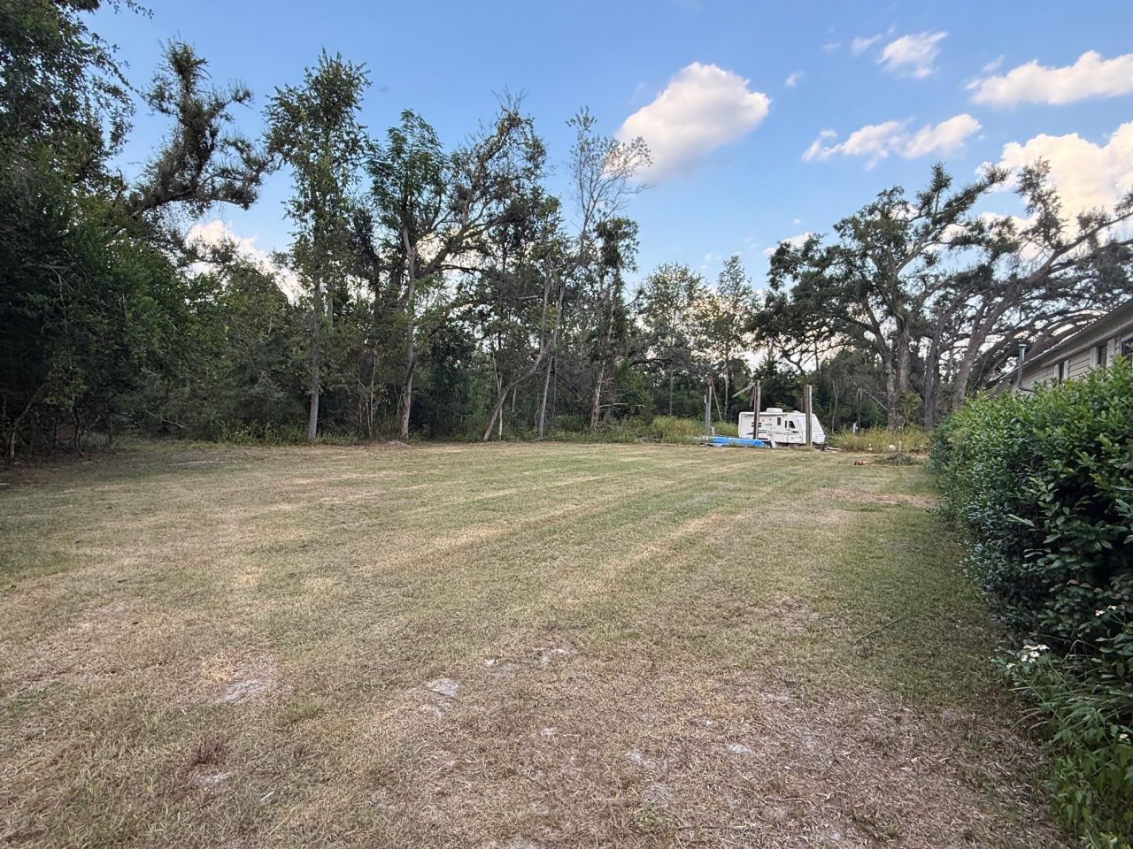 560 NE Fir Street, Pinetta, FL 32350 Photo
