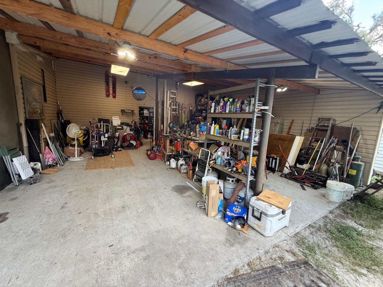 560 NE Fir Street, Pinetta, FL 32350 Photo