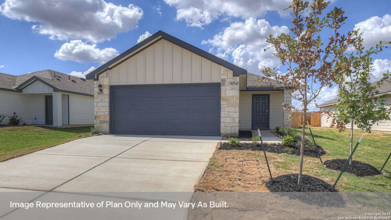 734 Jennifer Way, New Braunfels, TX 78130 Main Photo