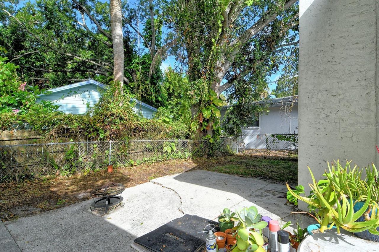 1931 Edgewater Drive, Sarasota, FL 34234 Photo