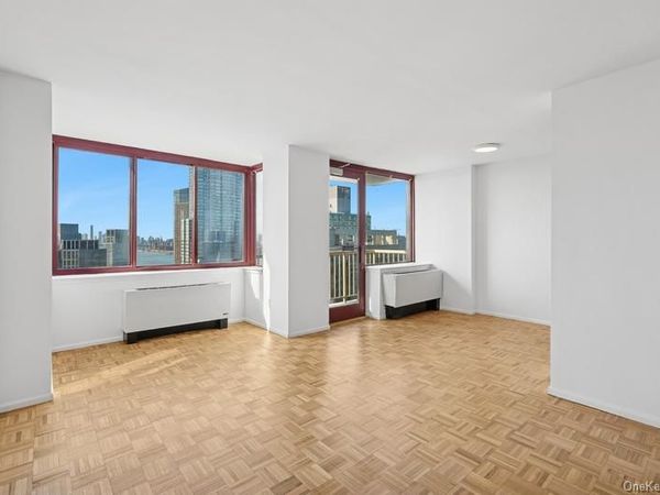 4-74 48th Avenue, Unit 35L, Long Island City, NY 11109