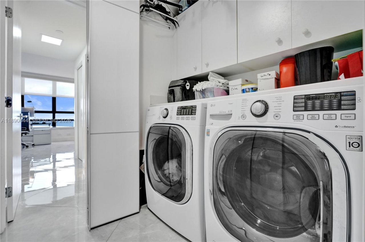 20191 E Country Club Dr, Unit 2606, Aventura, FL 33180 Photo