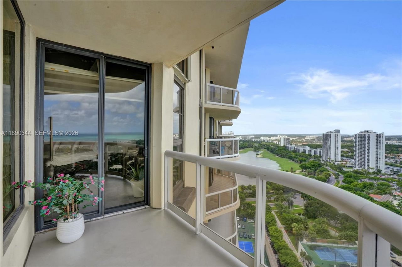 20191 E Country Club Dr, Unit 2606, Aventura, FL 33180 Photo