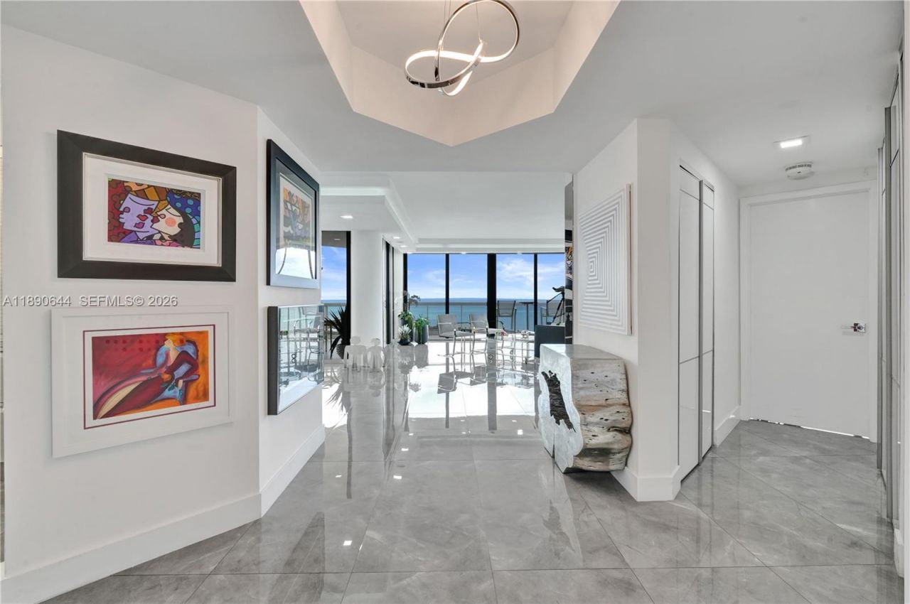 20191 E Country Club Dr, Unit 2606, Aventura, FL 33180 Photo