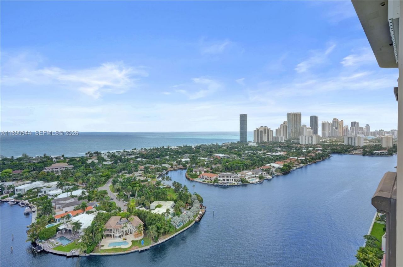 20191 E Country Club Dr, Unit 2606, Aventura, FL 33180 Photo