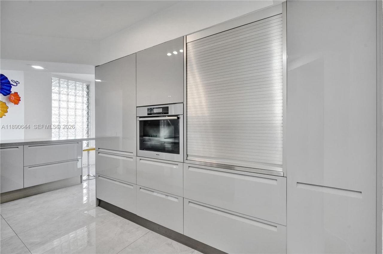 20191 E Country Club Dr, Unit 2606, Aventura, FL 33180 Photo