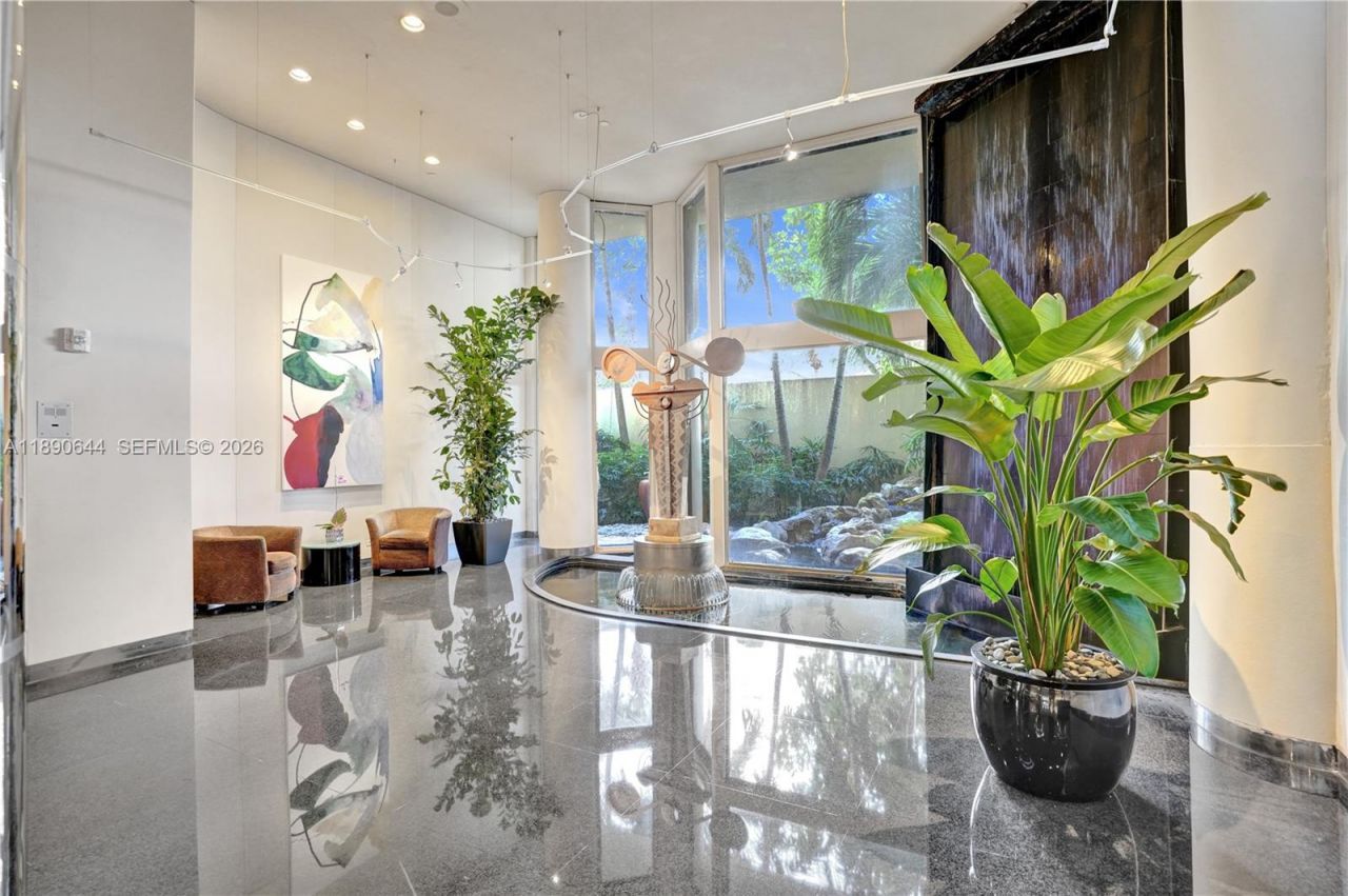 20191 E Country Club Dr, Unit 2606, Aventura, FL 33180 Photo