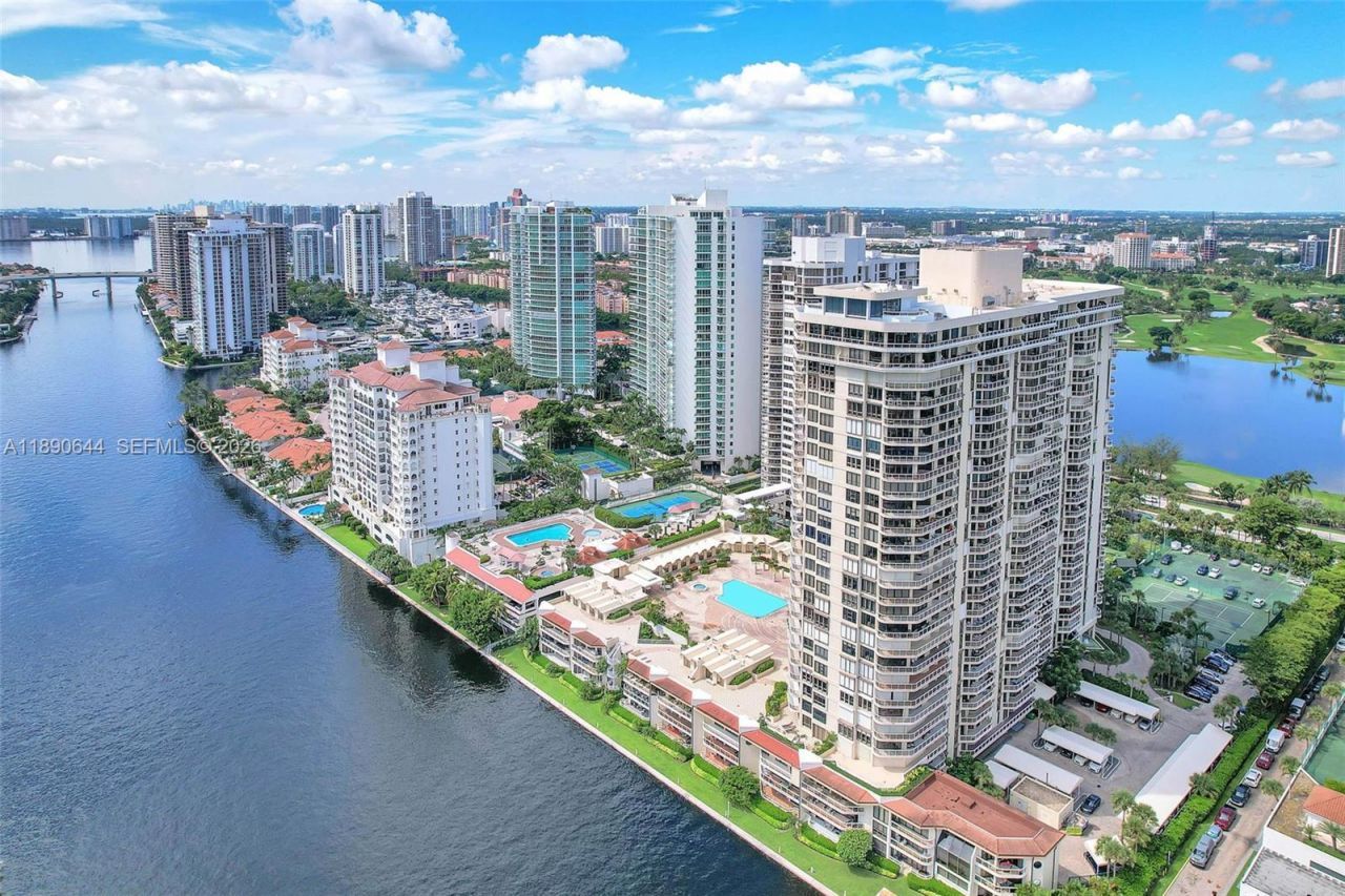 20191 E Country Club Dr, Unit 2606, Aventura, FL 33180 Photo