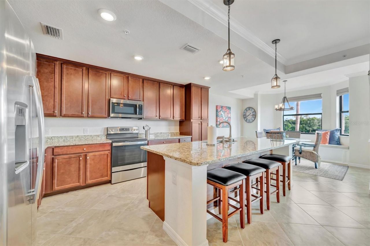 17118 Vardon Terrace, Unit 207, Bradenton, FL 34211 Photo