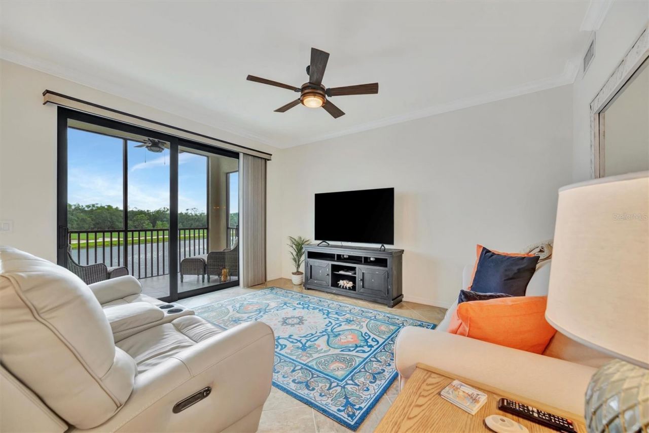 17118 Vardon Terrace, Unit 207, Bradenton, FL 34211 Photo