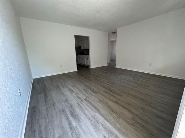 6762 NW 6th Court, Miami, FL 33150