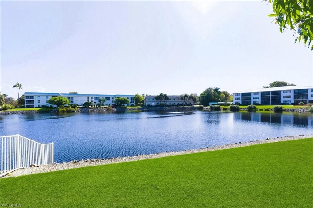 3030 Binnacle Dr, Unit 201, Naples, FL 34103 Photo